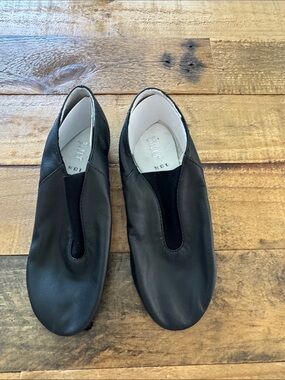 Bloch Black Kids Slip-On Jazz Shoes